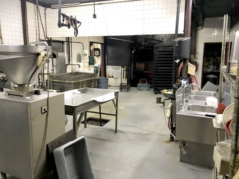 Milwaukie Retail Opportunity: 18893 SE McLoughlin Blvd, Portland, OR 97267